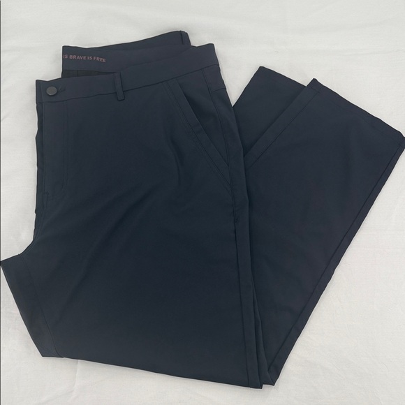Marcus Pierce Other - Marcus Pierce Pants Mens 39 x 30 Navy Blue Renegade Performance Casual